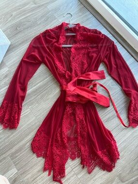 Frederick's of Hollywood Red Lace Sheer Tie-Waist Robe